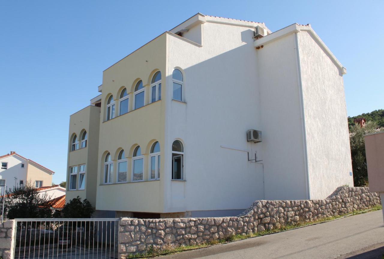Apartments By The Sea Vinjerac, Zadar - 5811 Zewnętrze zdjęcie
